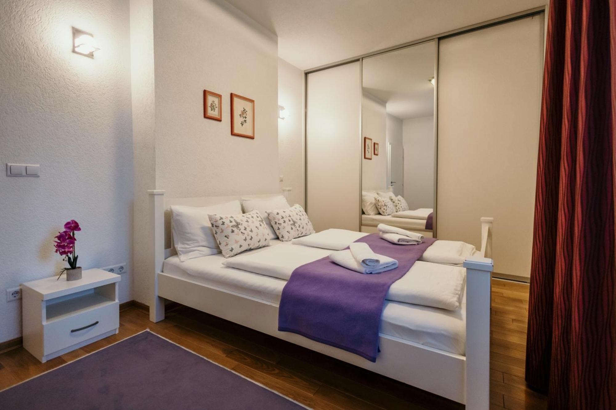 Apartment Vijecnica SJJ Buitenkant foto