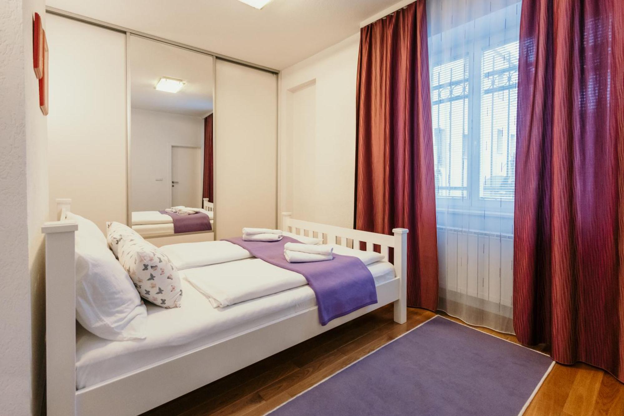 Apartment Vijecnica SJJ Buitenkant foto